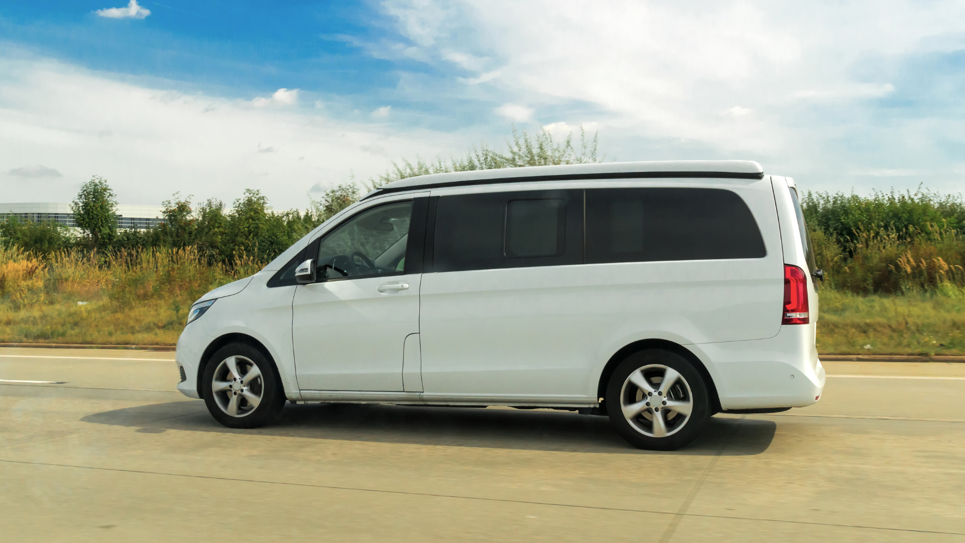 Voiture blanche